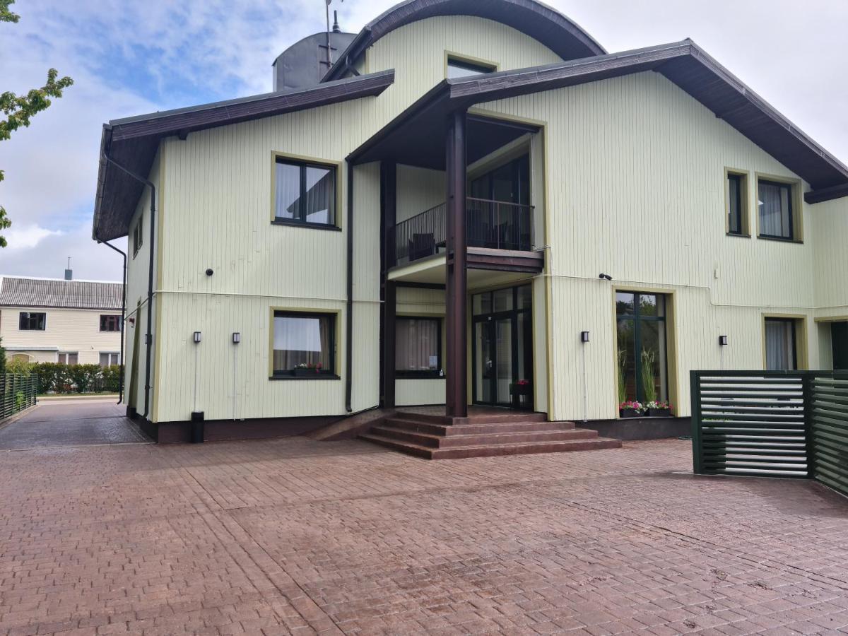 Medziotoju Kiemelis Hotel Palanga Buitenkant foto