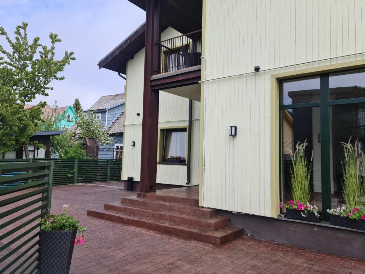 Medziotoju Kiemelis Hotel Palanga Buitenkant foto